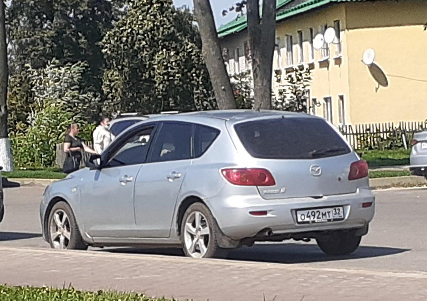 Автомобиль госномер О492МТ32
