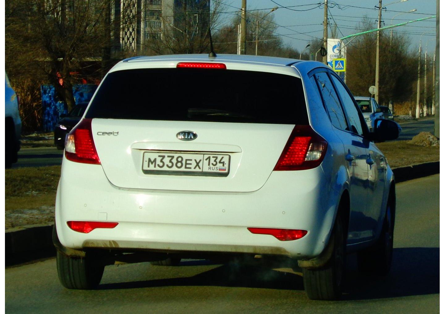 Автомобиль госномер М338ЕХ134