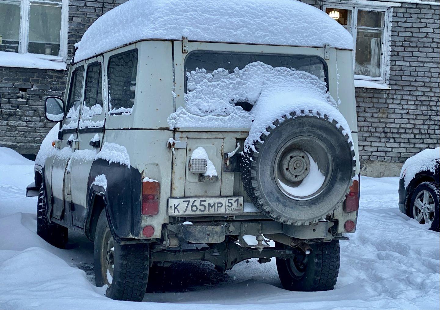 Автомобиль госномер К765МР51