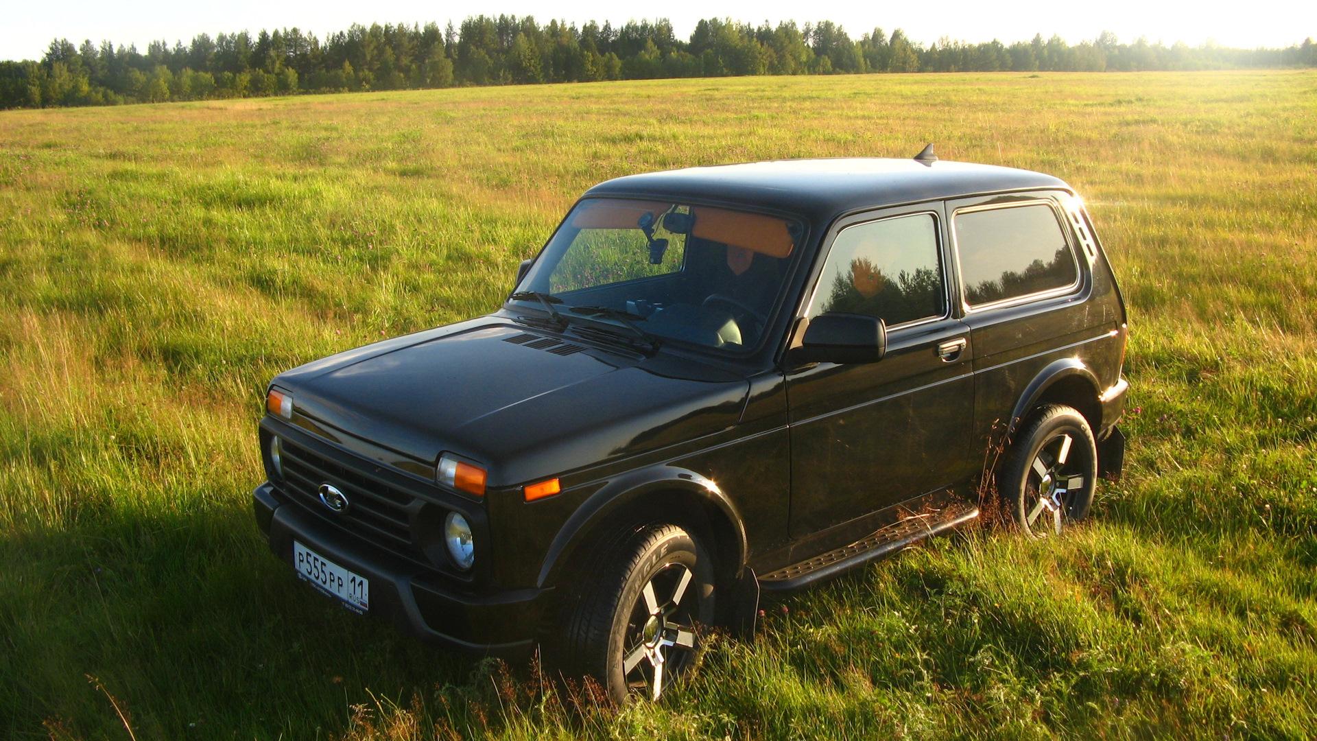Автомобиль госномер Р555РР11