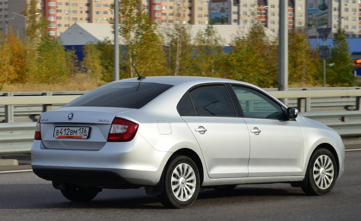 Автомобиль госномер В412ВМ136