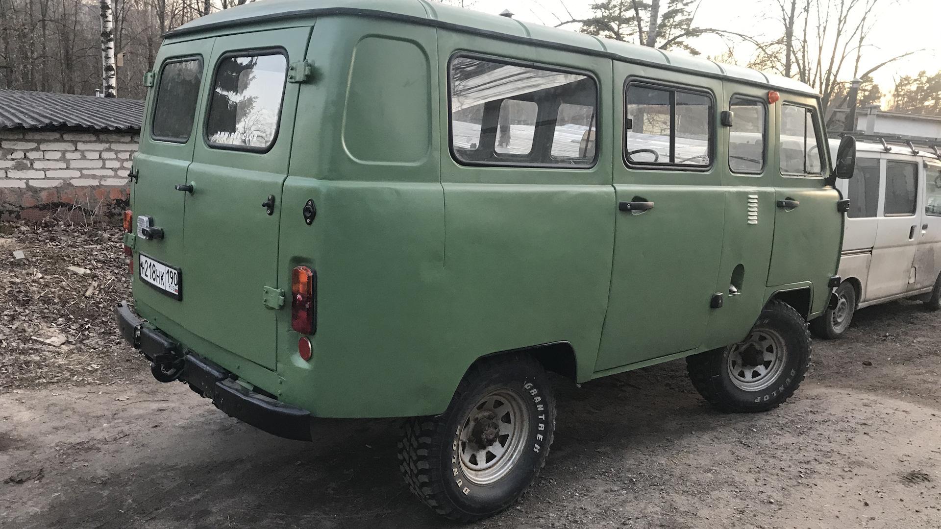 Автомобиль госномер Н218НК190