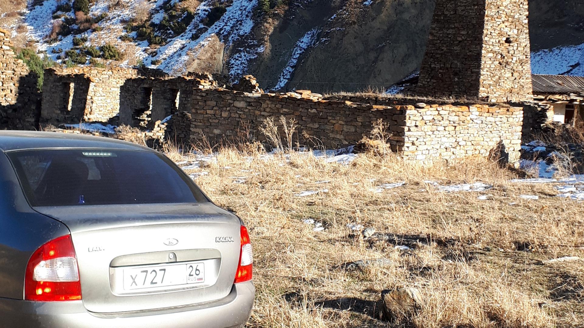 Автомобиль госномер Х727ТМ26