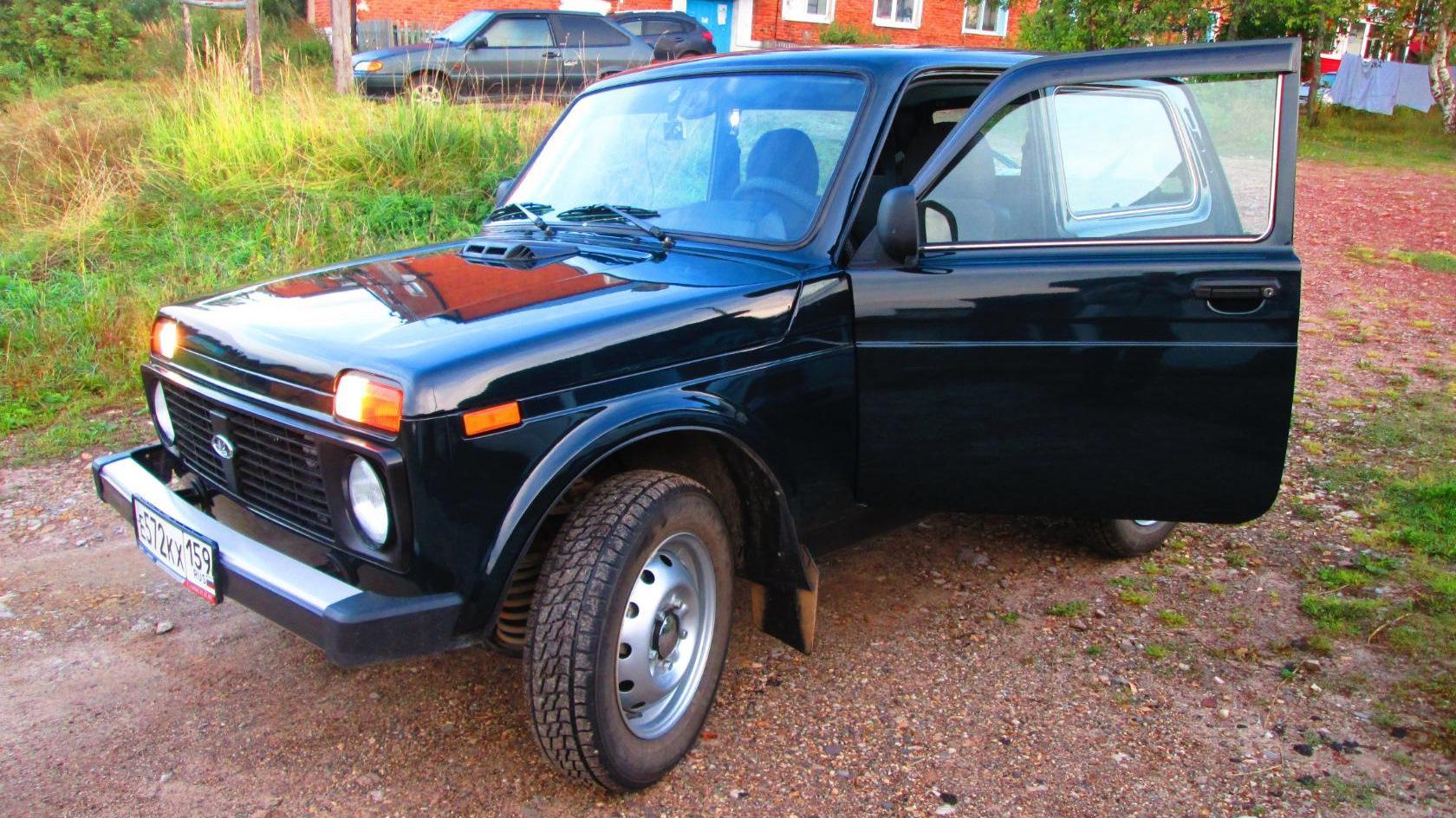 Автомобиль госномер А572КХ159