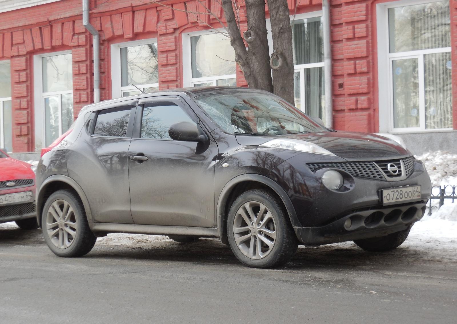Автомобиль госномер О728ОО64