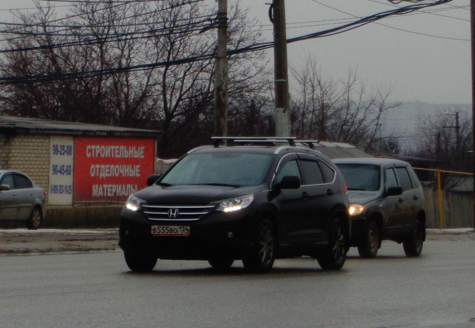 Автомобиль госномер В555ВО134