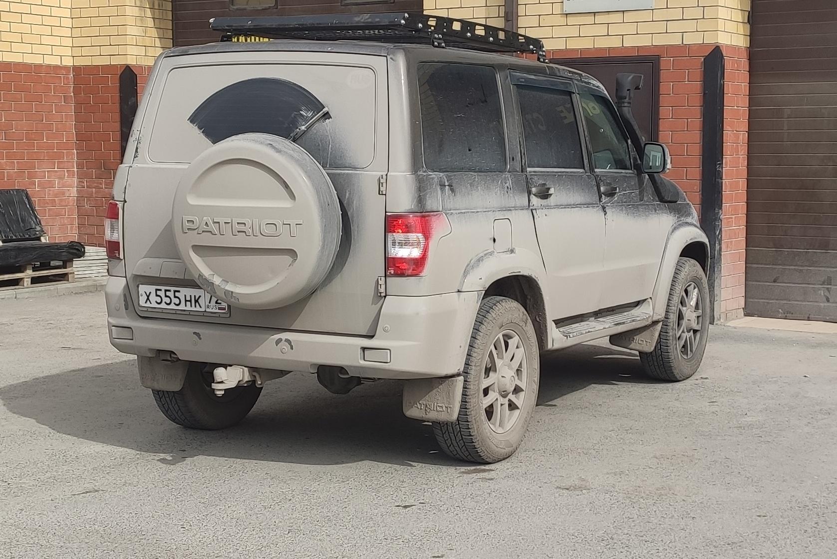 Автомобиль госномер Х555НК72