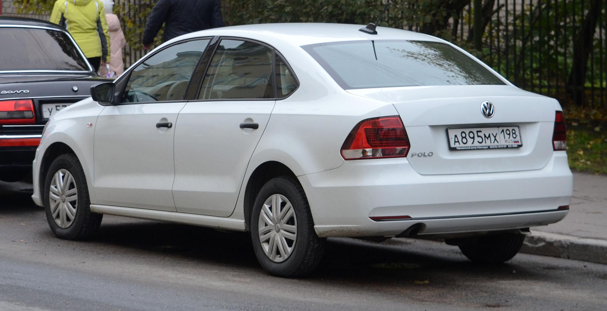 Автомобиль госномер А895МХ198