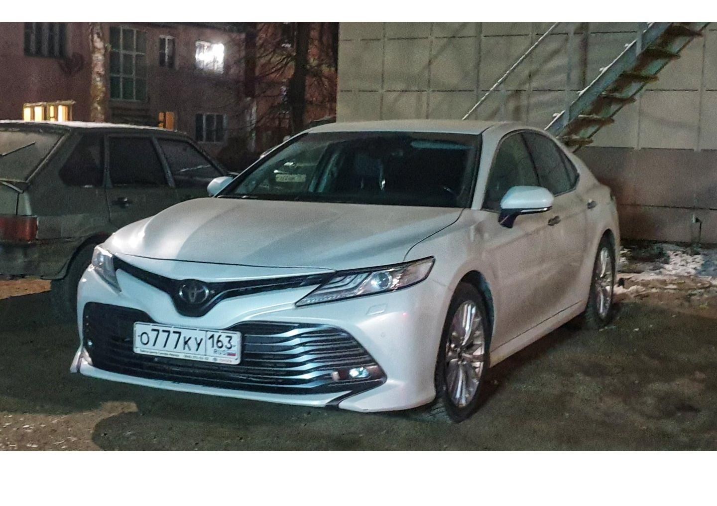 Автомобиль госномер О777КУ163