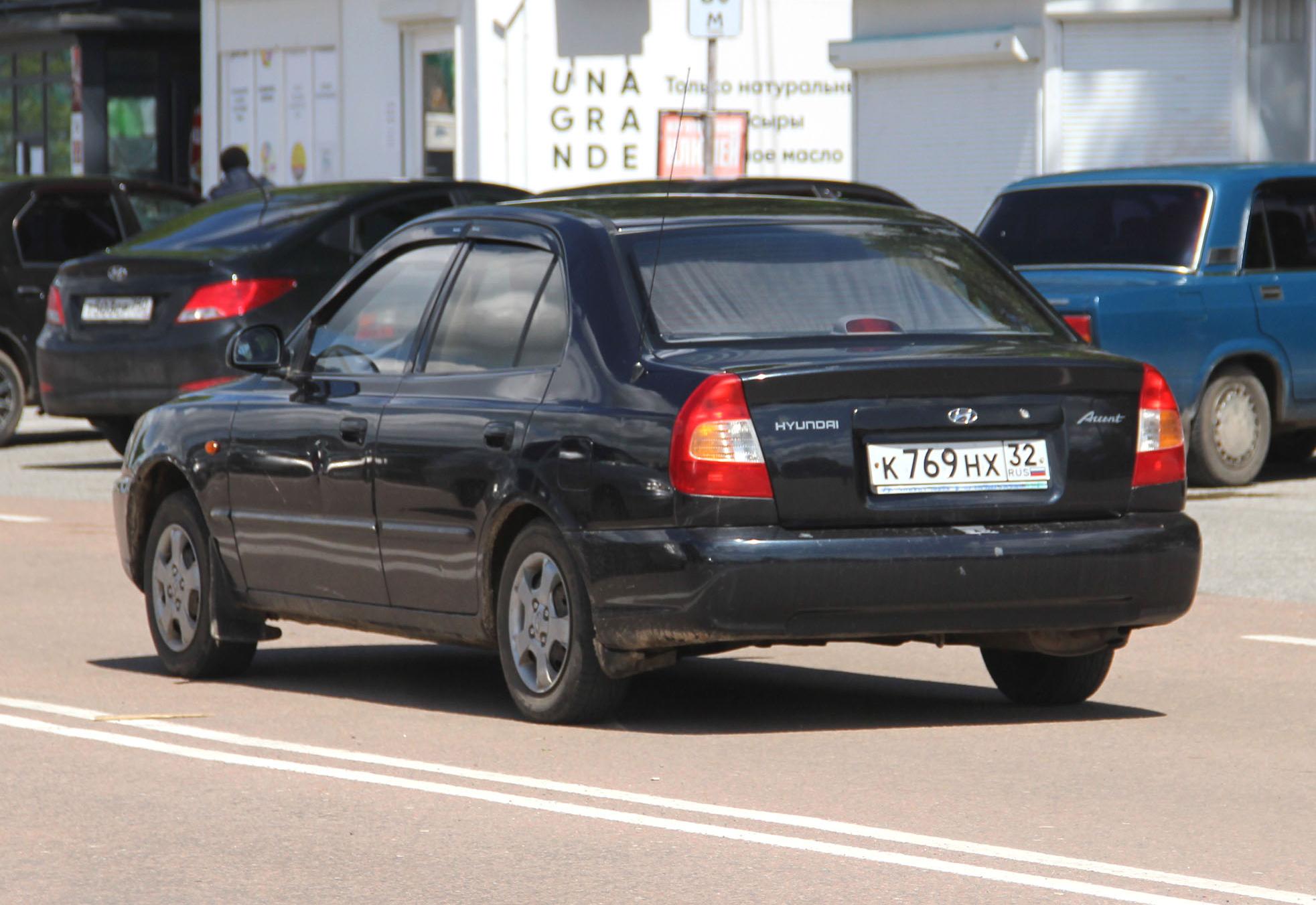 Автомобиль госномер К769НХ32