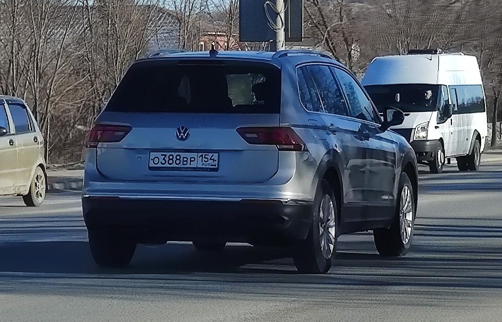 Автомобиль госномер О388ВР154