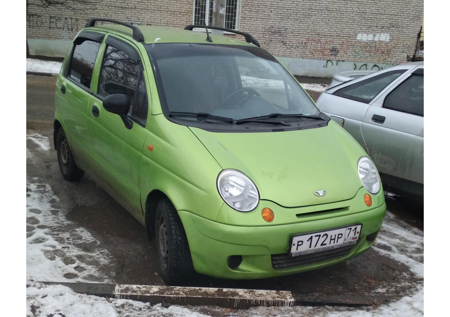 Автомобиль госномер Р172НР71