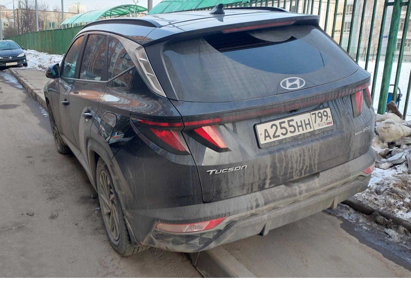 Автомобиль госномер А255НН799