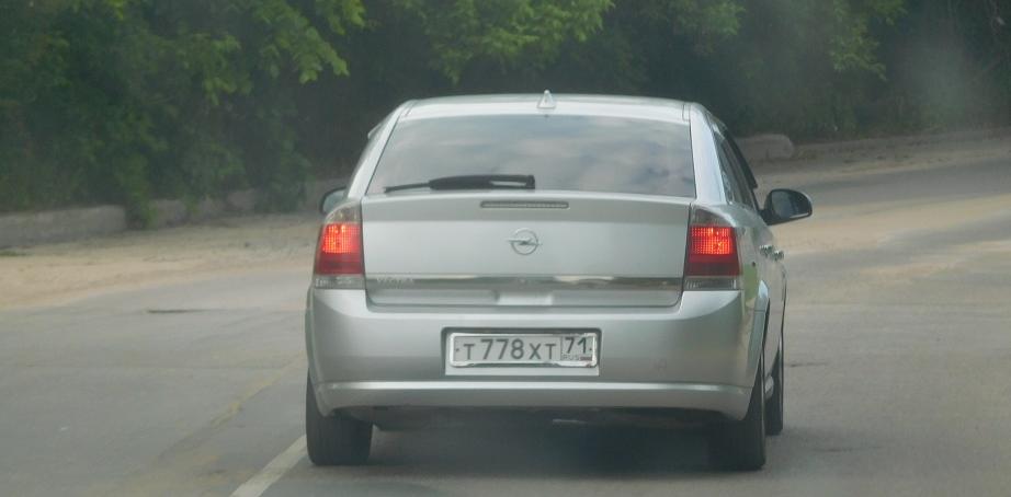 Автомобиль госномер Т778ХТ71