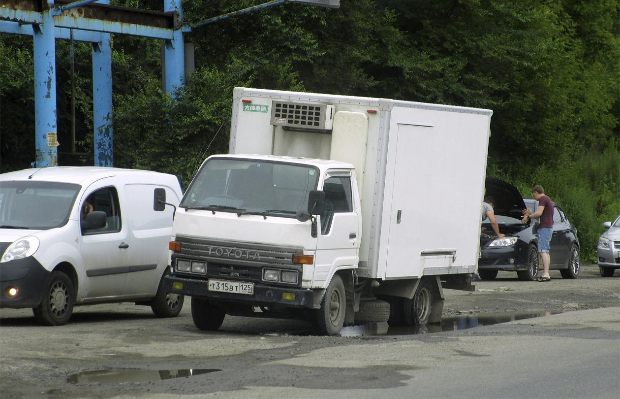 Автомобиль госномер Т315ВТ125