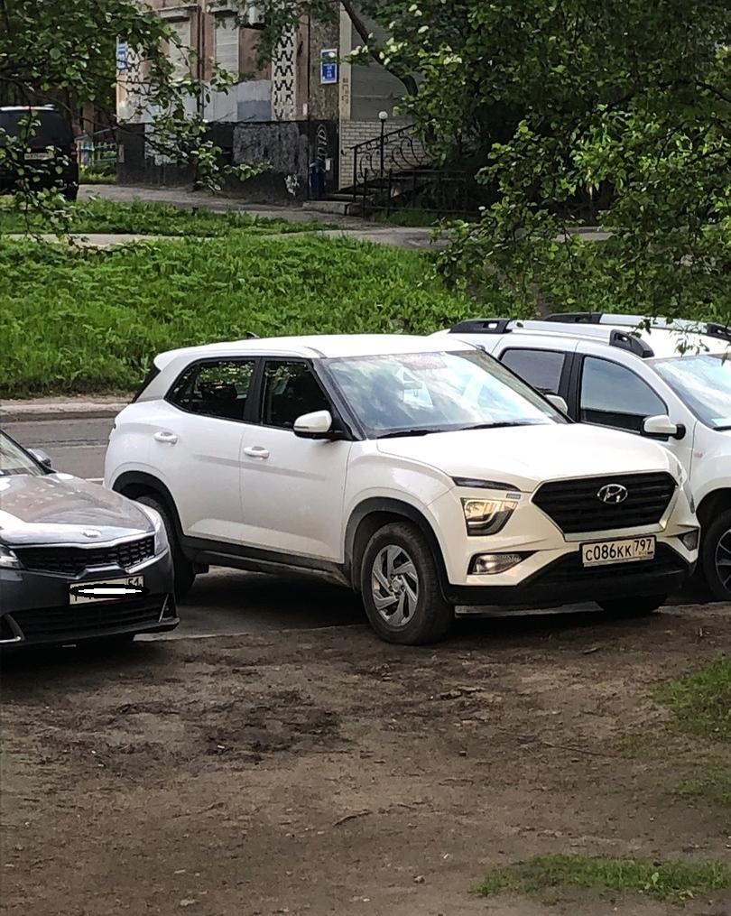 Автомобиль госномер С086КК797
