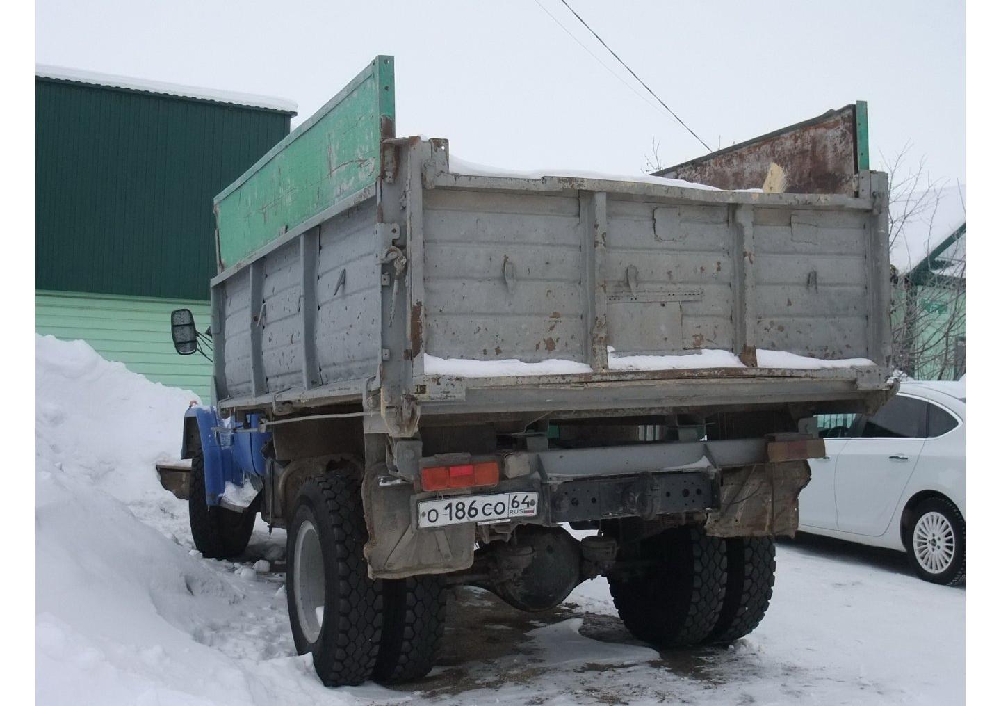 Автомобиль госномер О186СО64
