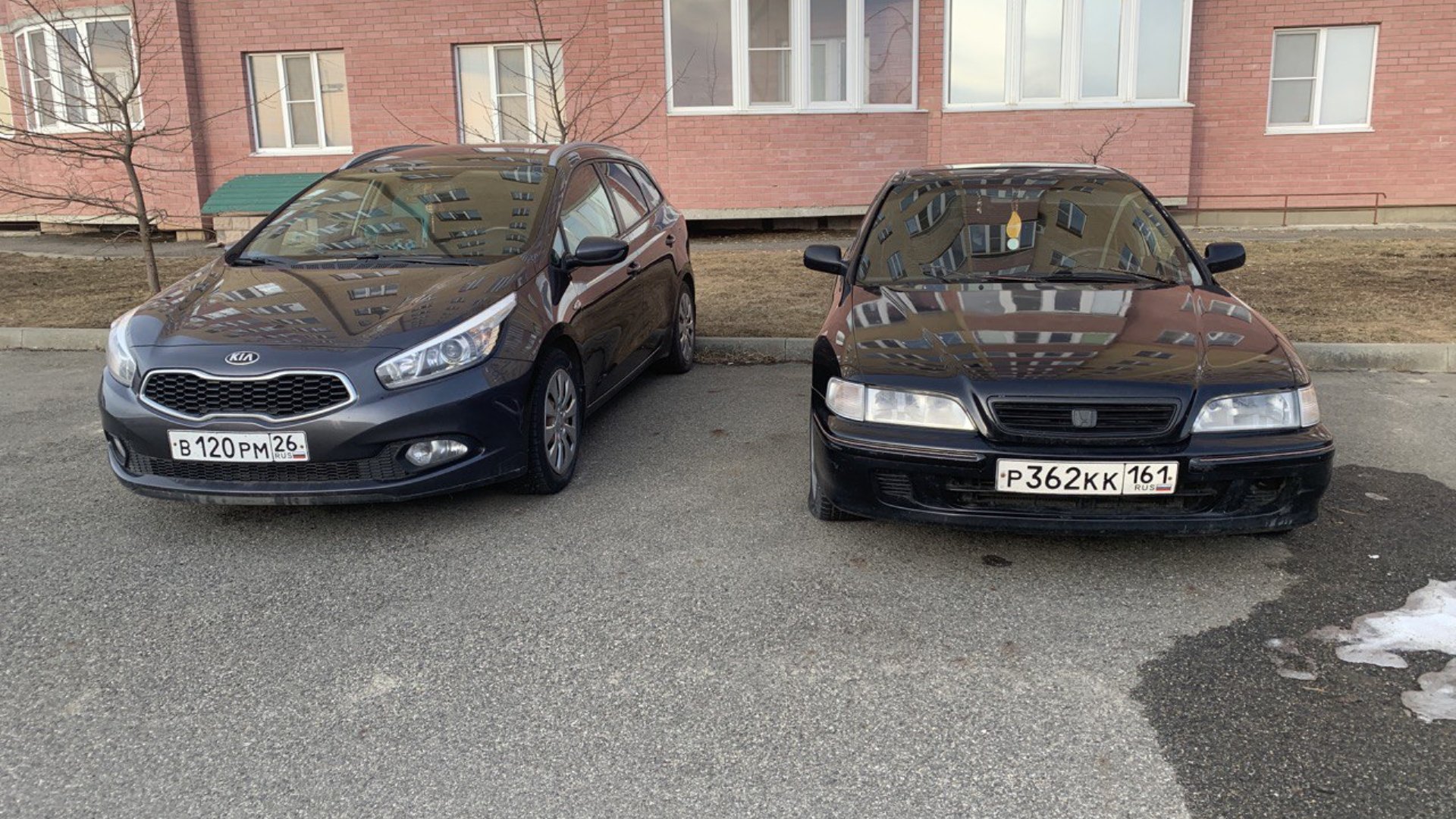 Автомобиль госномер В120РМ26