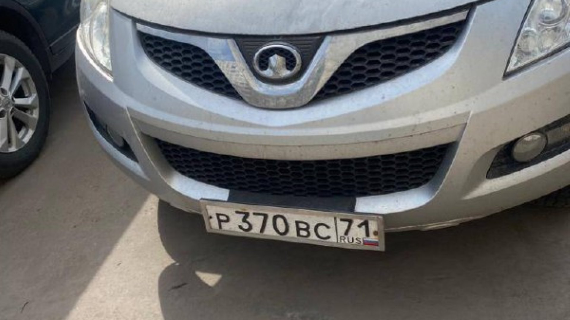 Автомобиль госномер Р370ВС71