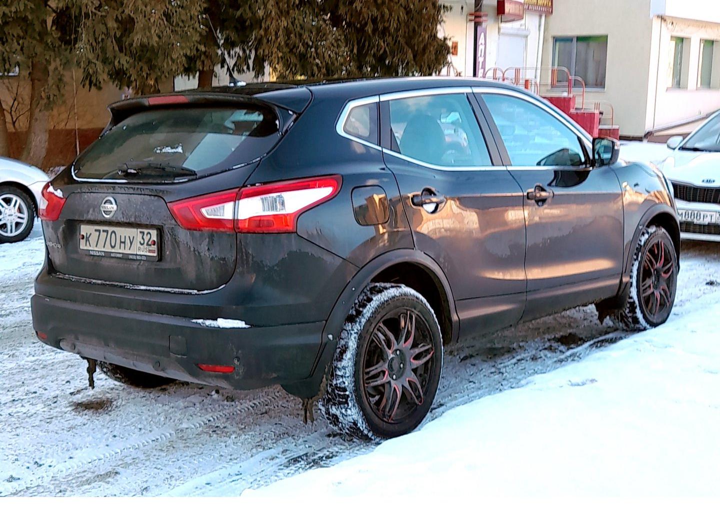 Автомобиль госномер К770НУ32