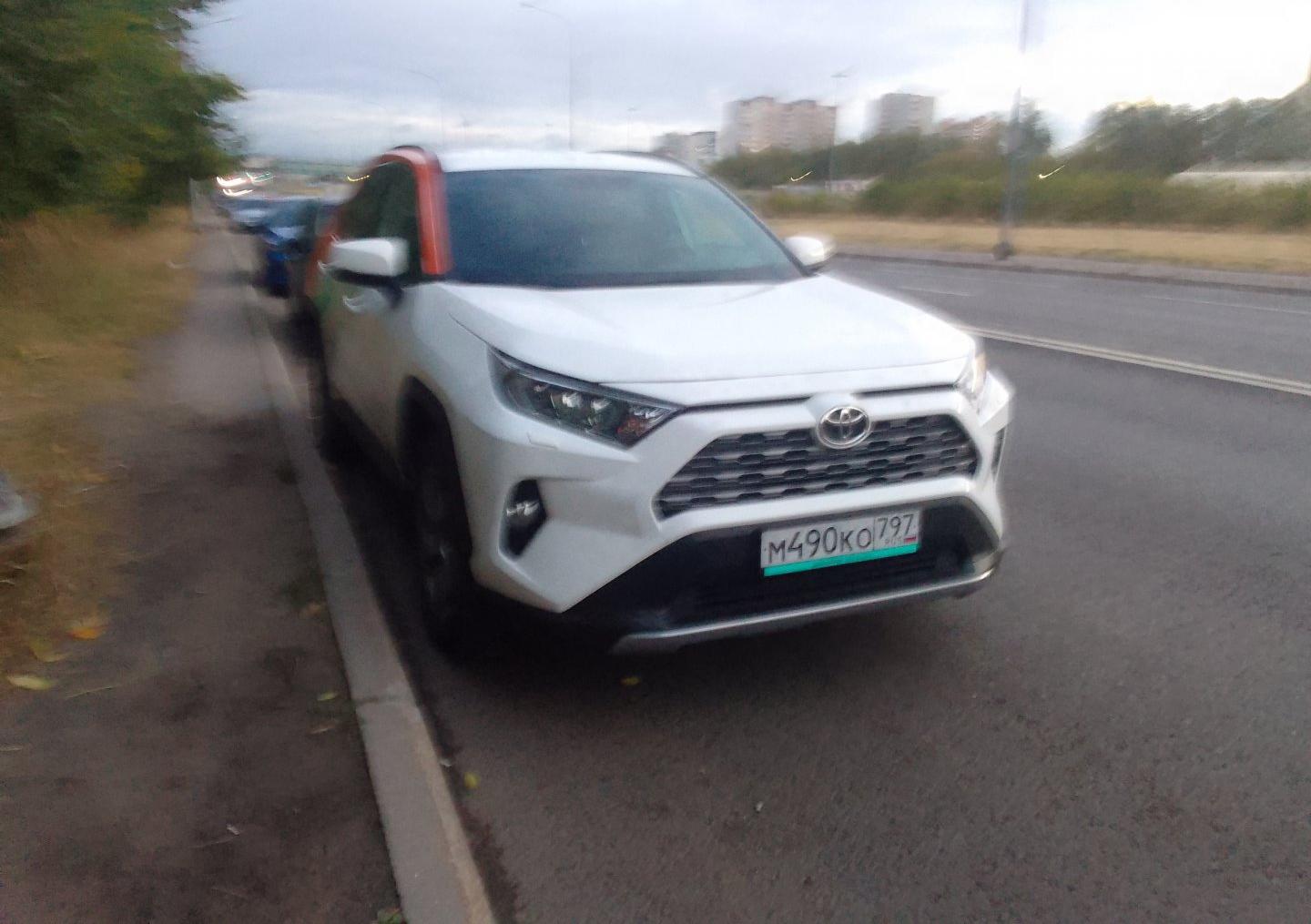 Автомобиль госномер М490КО797
