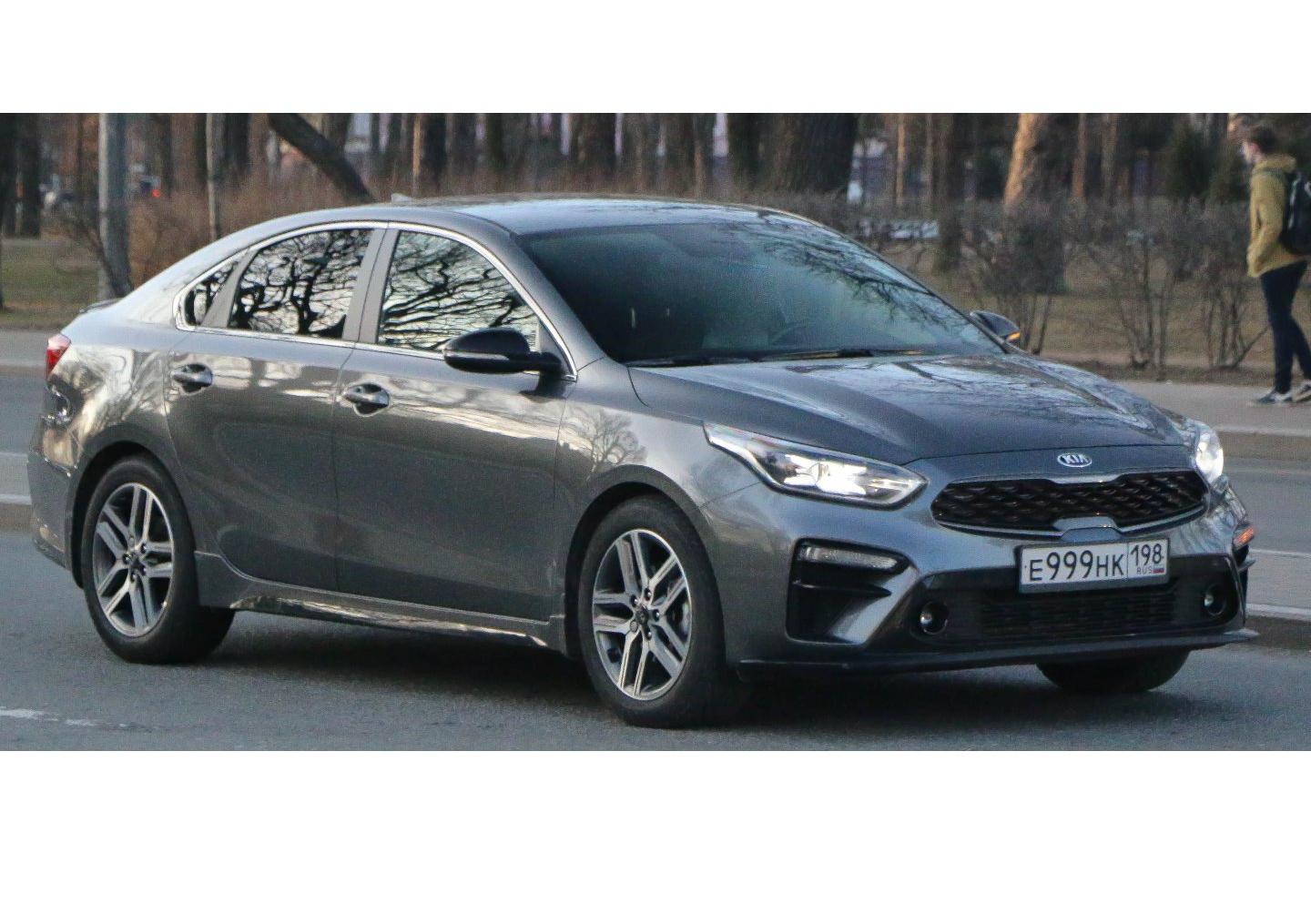 Автомобиль госномер Е999НК198