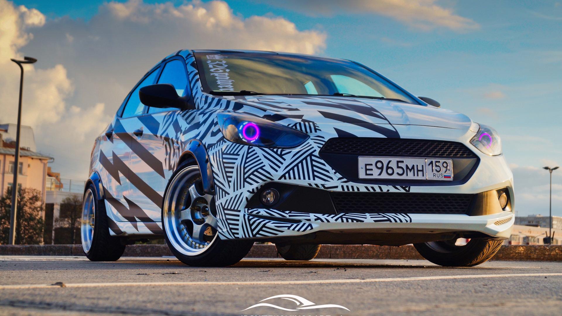 Автомобиль госномер Е965МН159