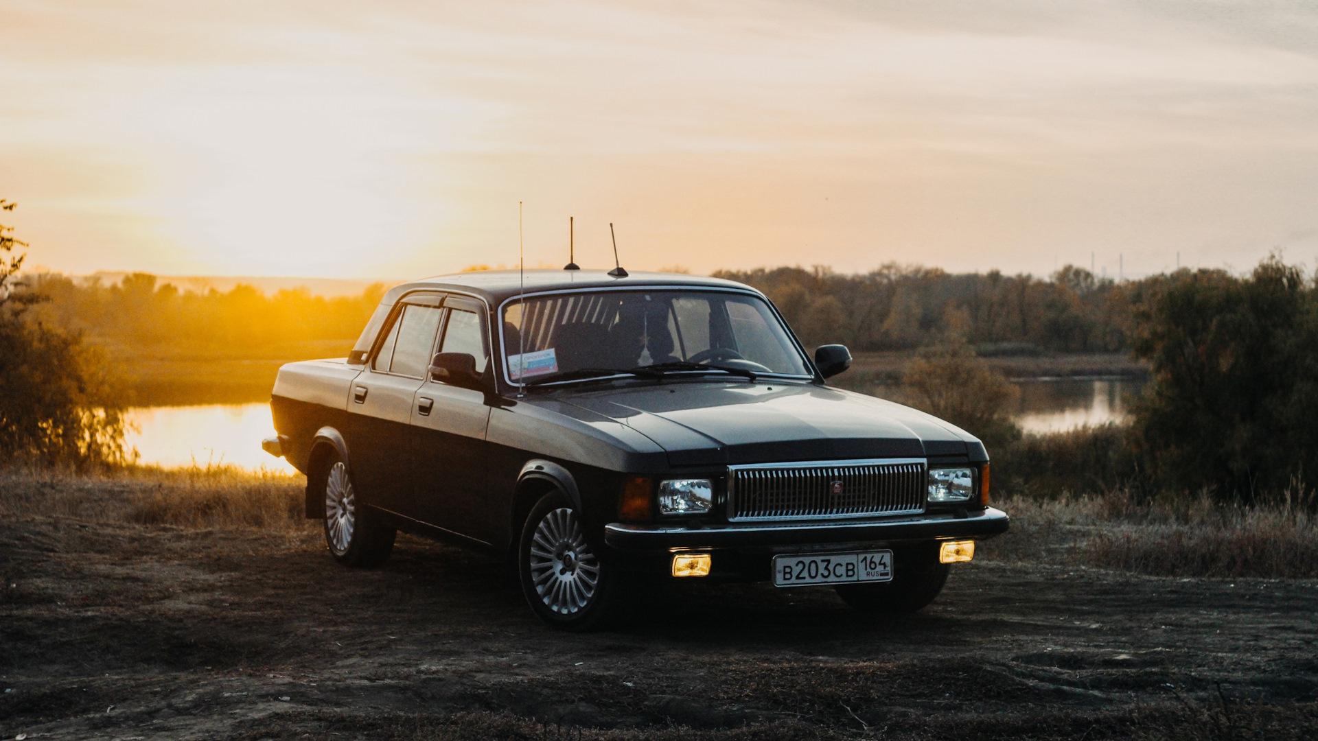 Автомобиль госномер В203СВ164