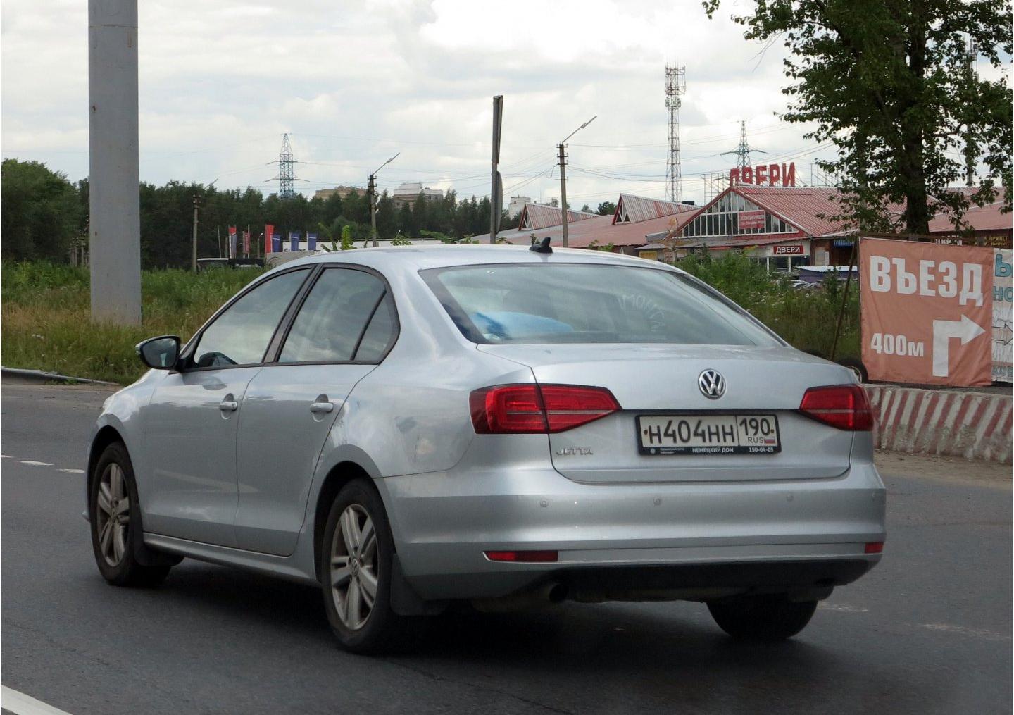 Автомобиль госномер Н404НН190
