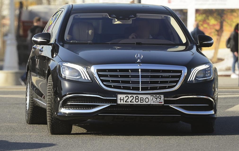 Автомобиль госномер Н228ВО799
