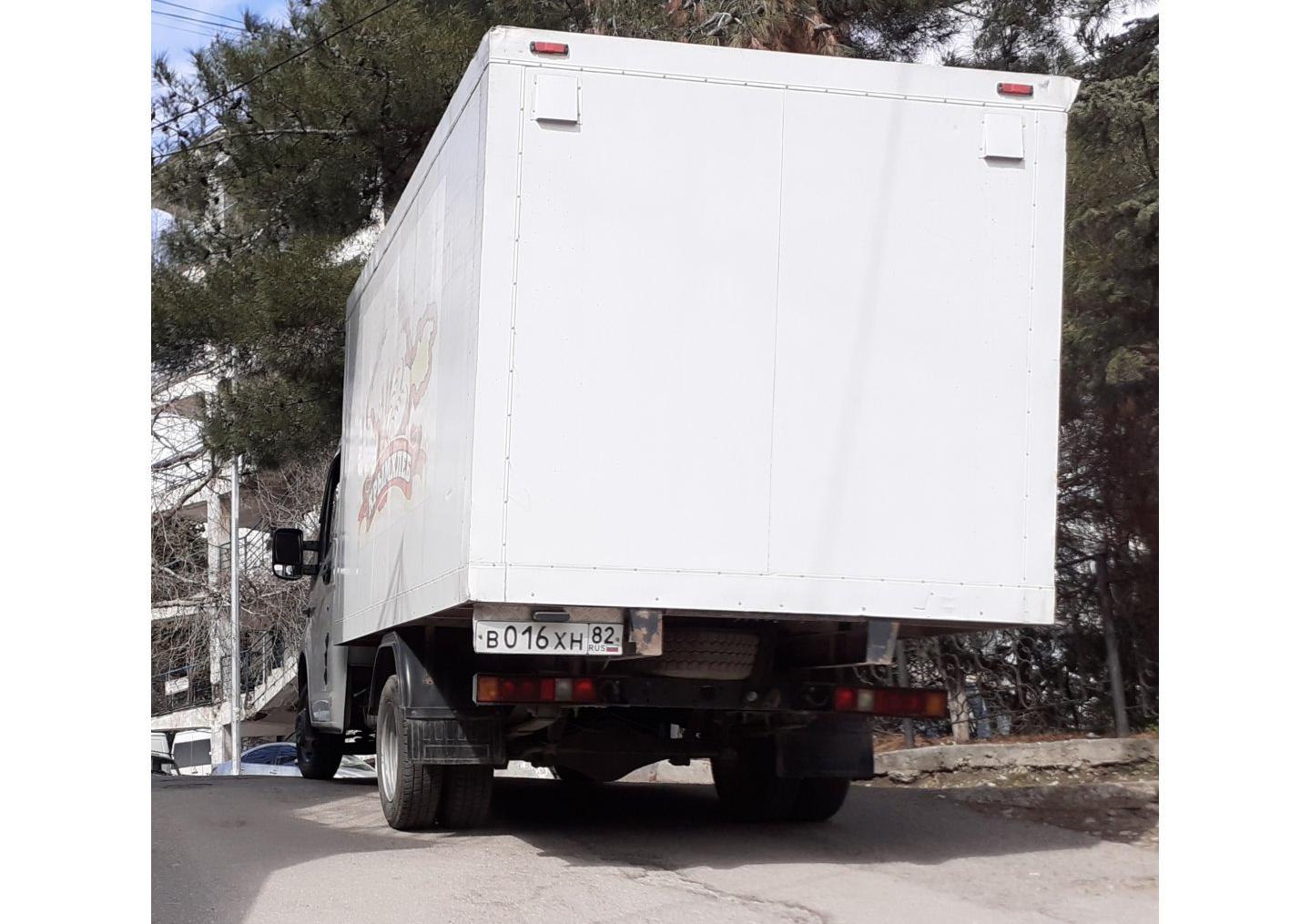 Автомобиль госномер В016ХН82