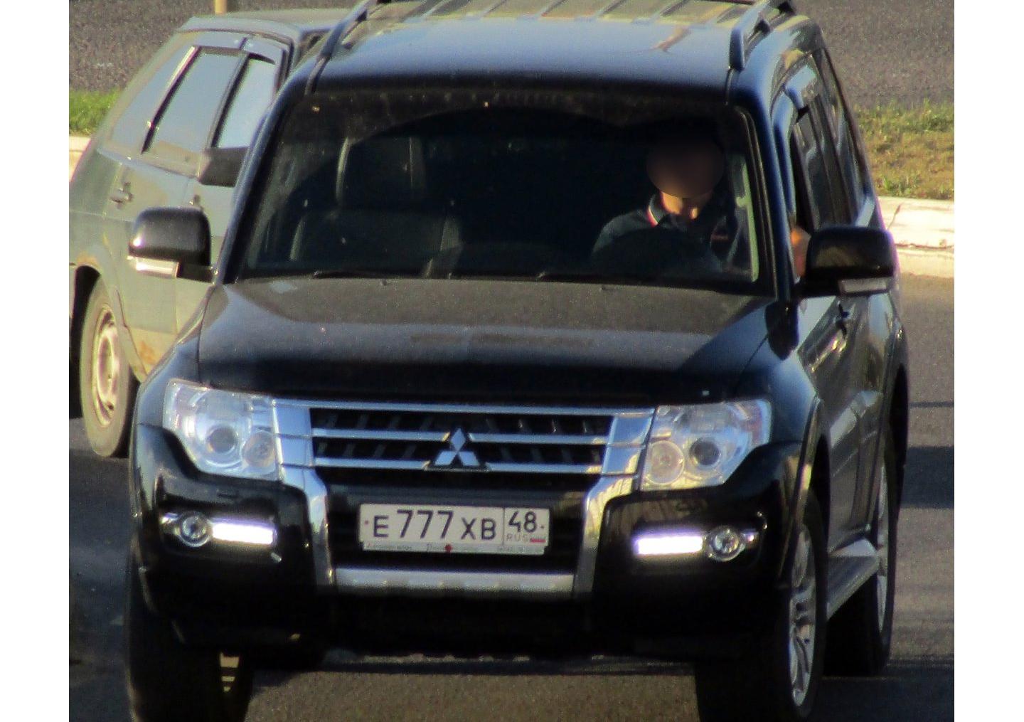 Автомобиль госномер Е777ХВ48