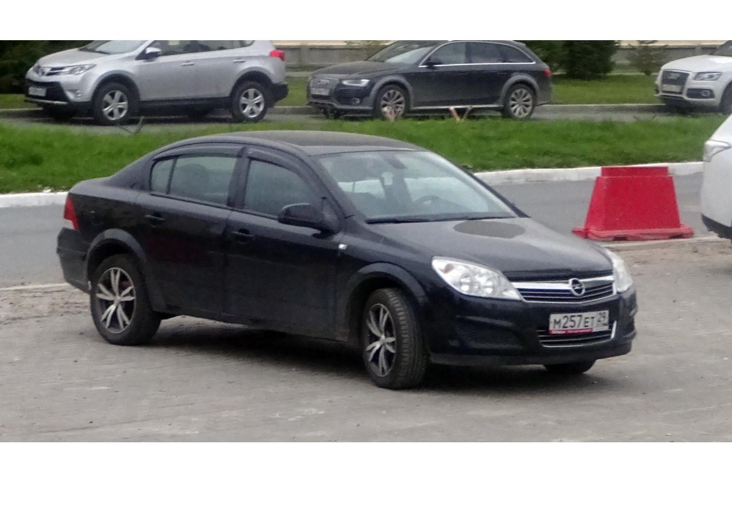 Автомобиль госномер М257ЕТ29