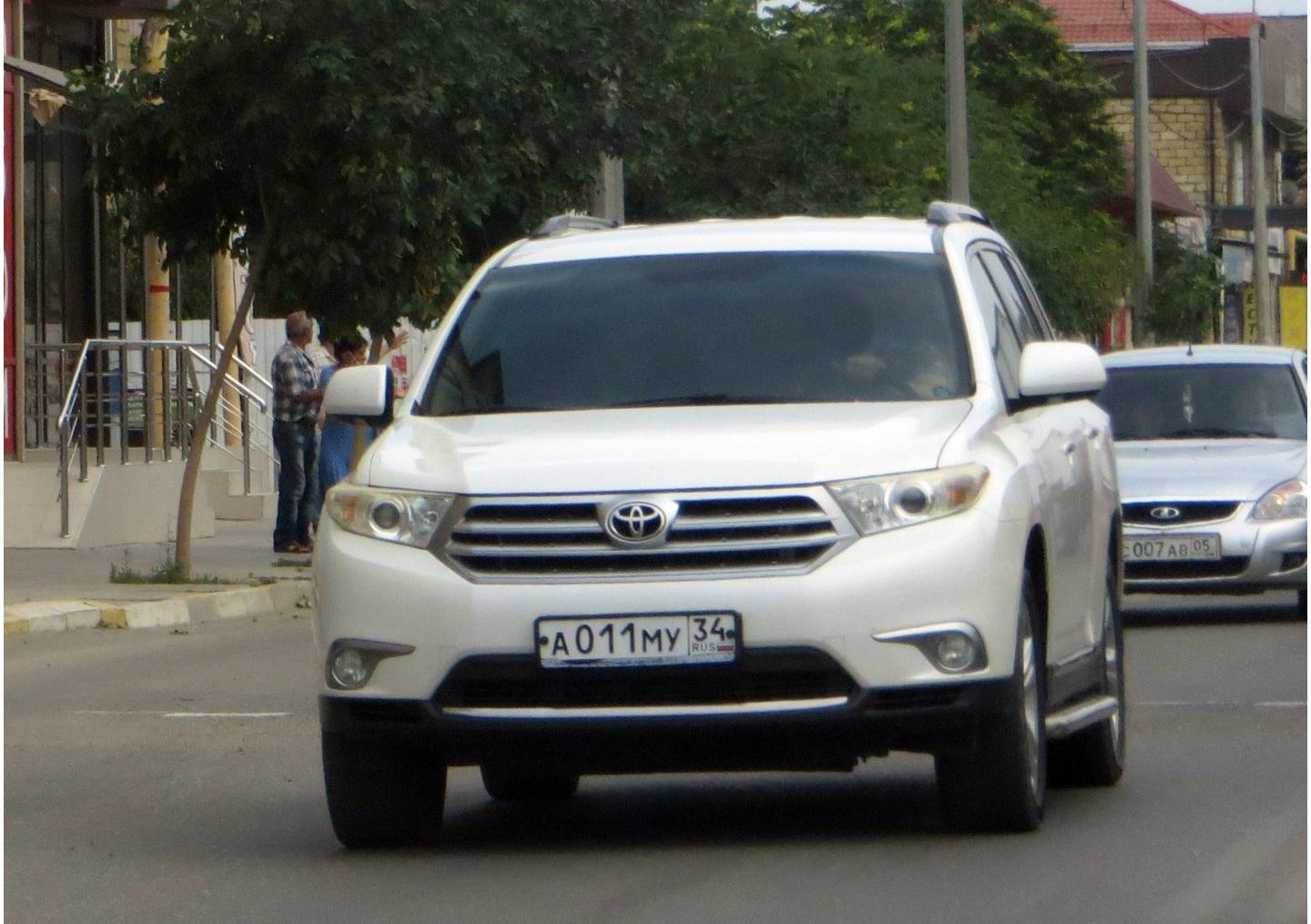 Автомобиль госномер А011МУ34