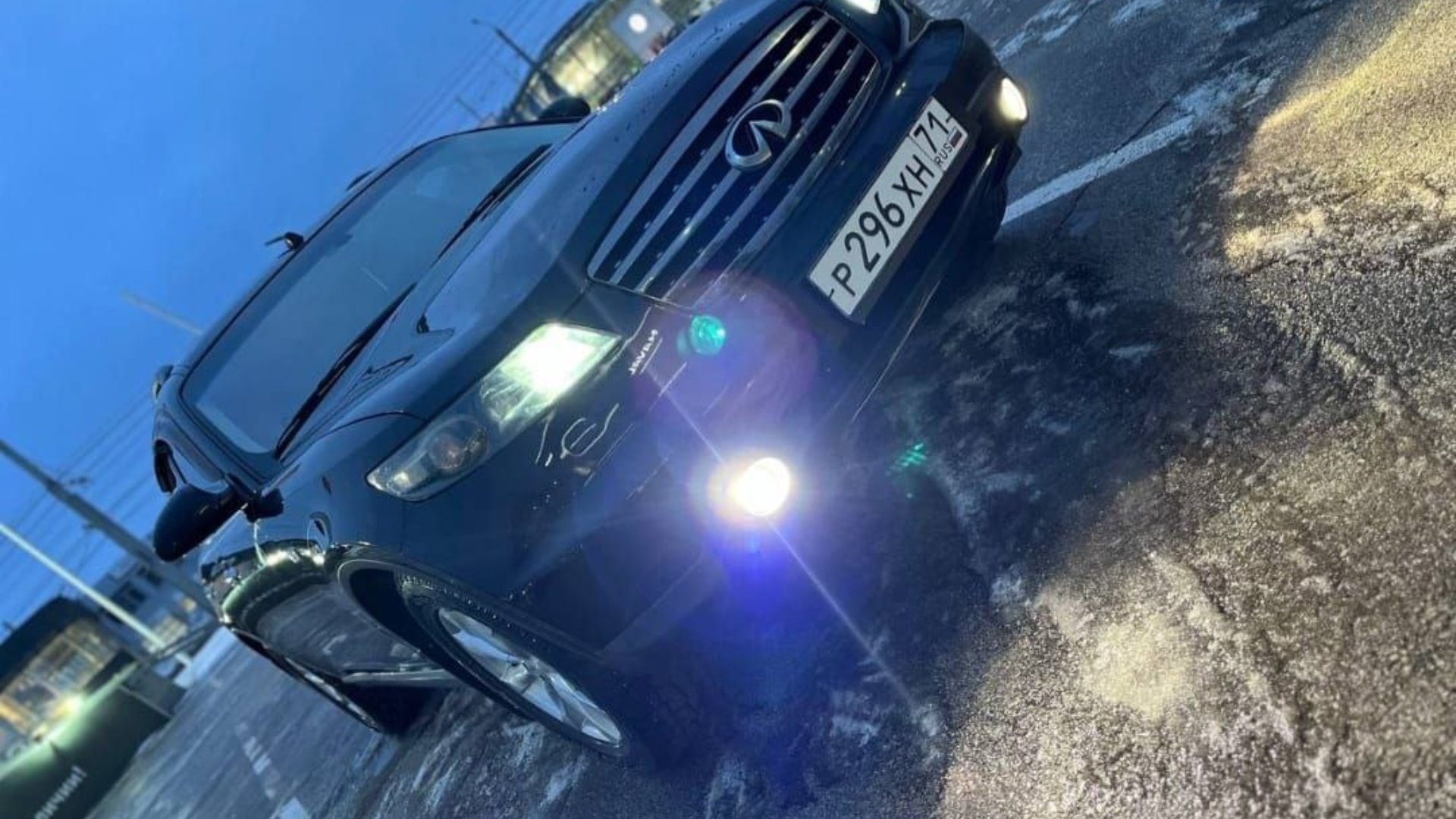 Автомобиль госномер Р296ХН71