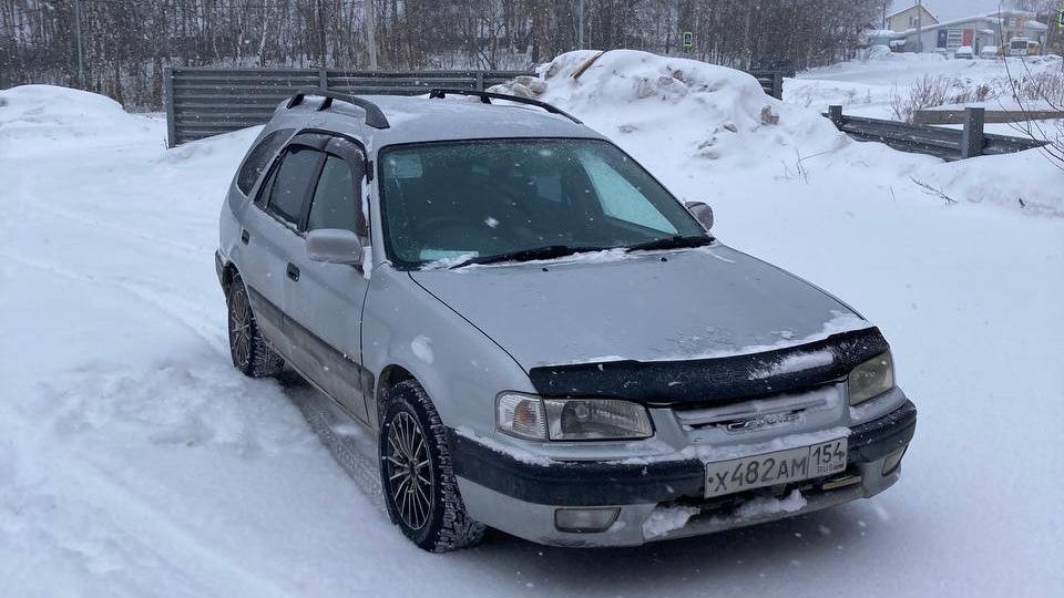 Автомобиль госномер Х482АМ154