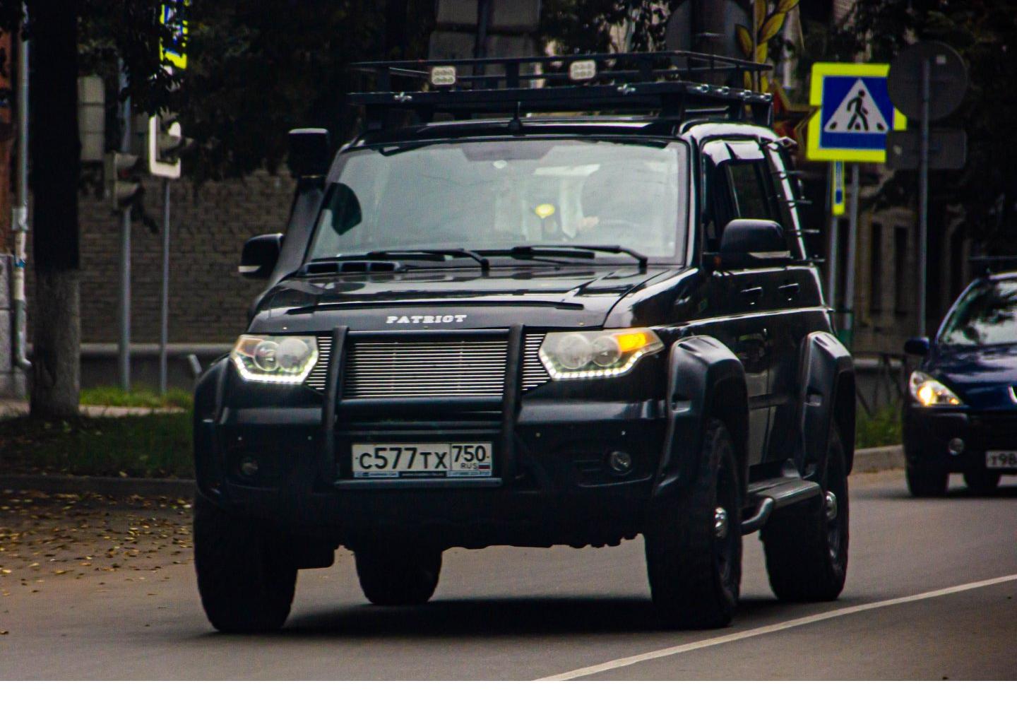Автомобиль госномер С577ТХ750