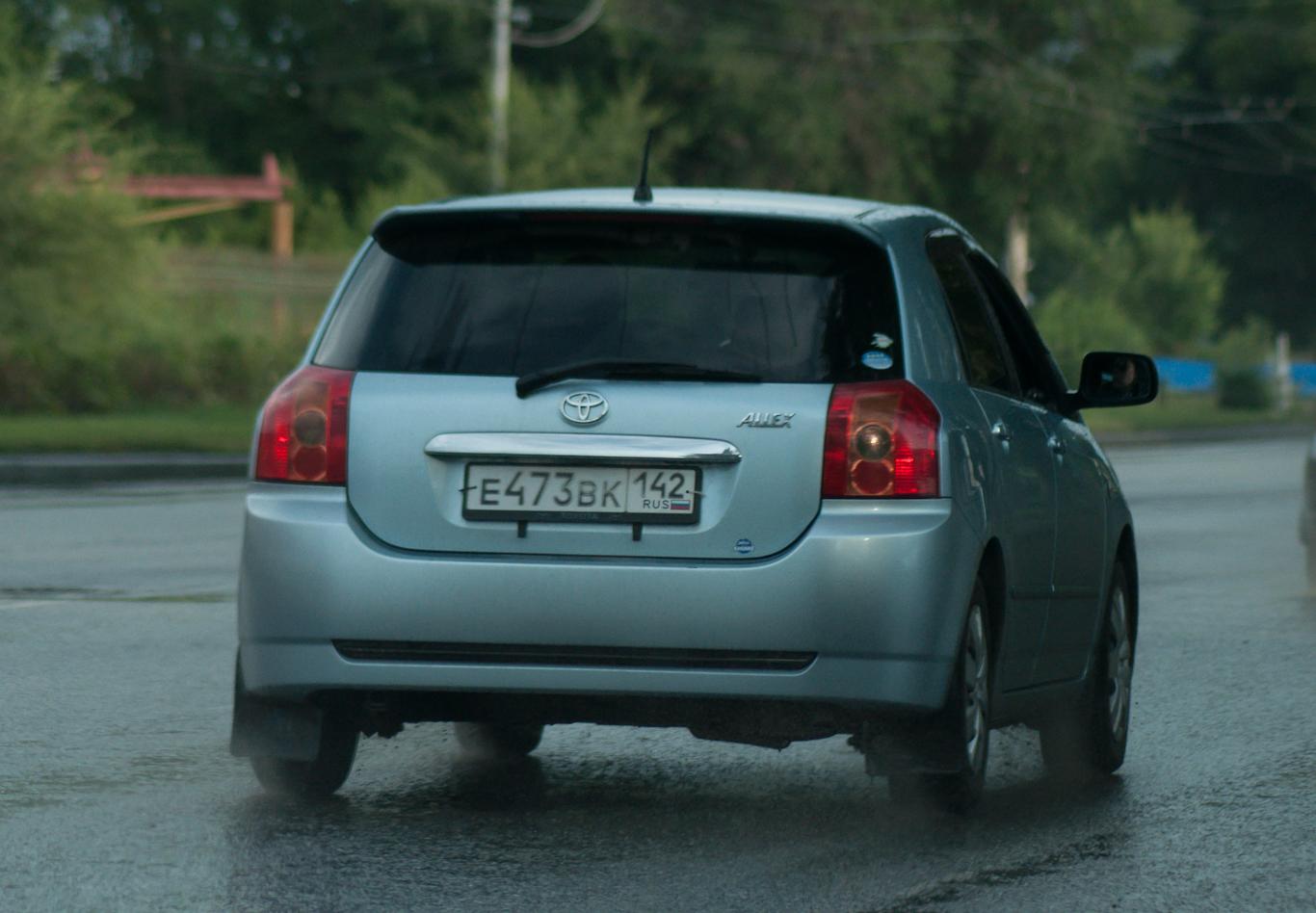 Автомобиль госномер Е473ВК142