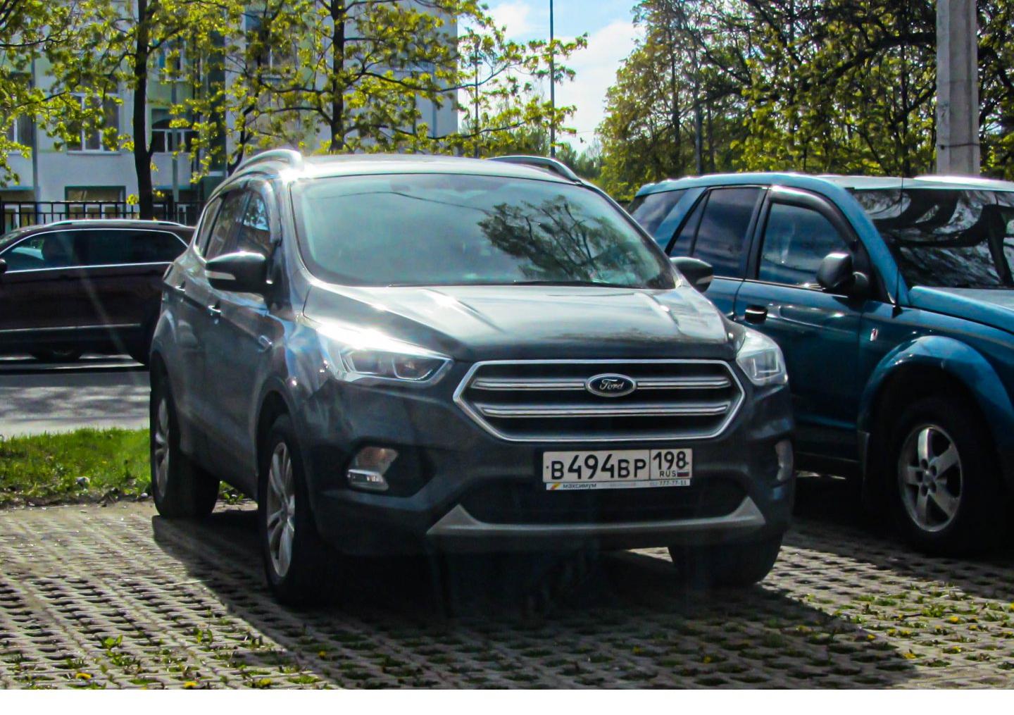 Автомобиль госномер В494ВР198