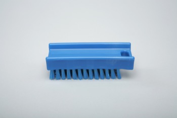 Щетка для мытья рук и ногтей синяя 110х45 мм (артикул производителя 15060-2)