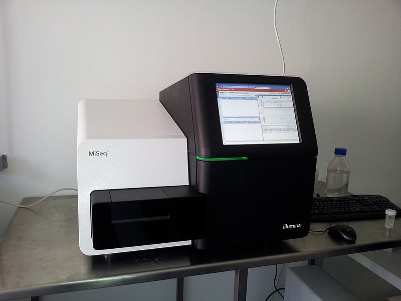 Секвенатор Illumina MiSeq