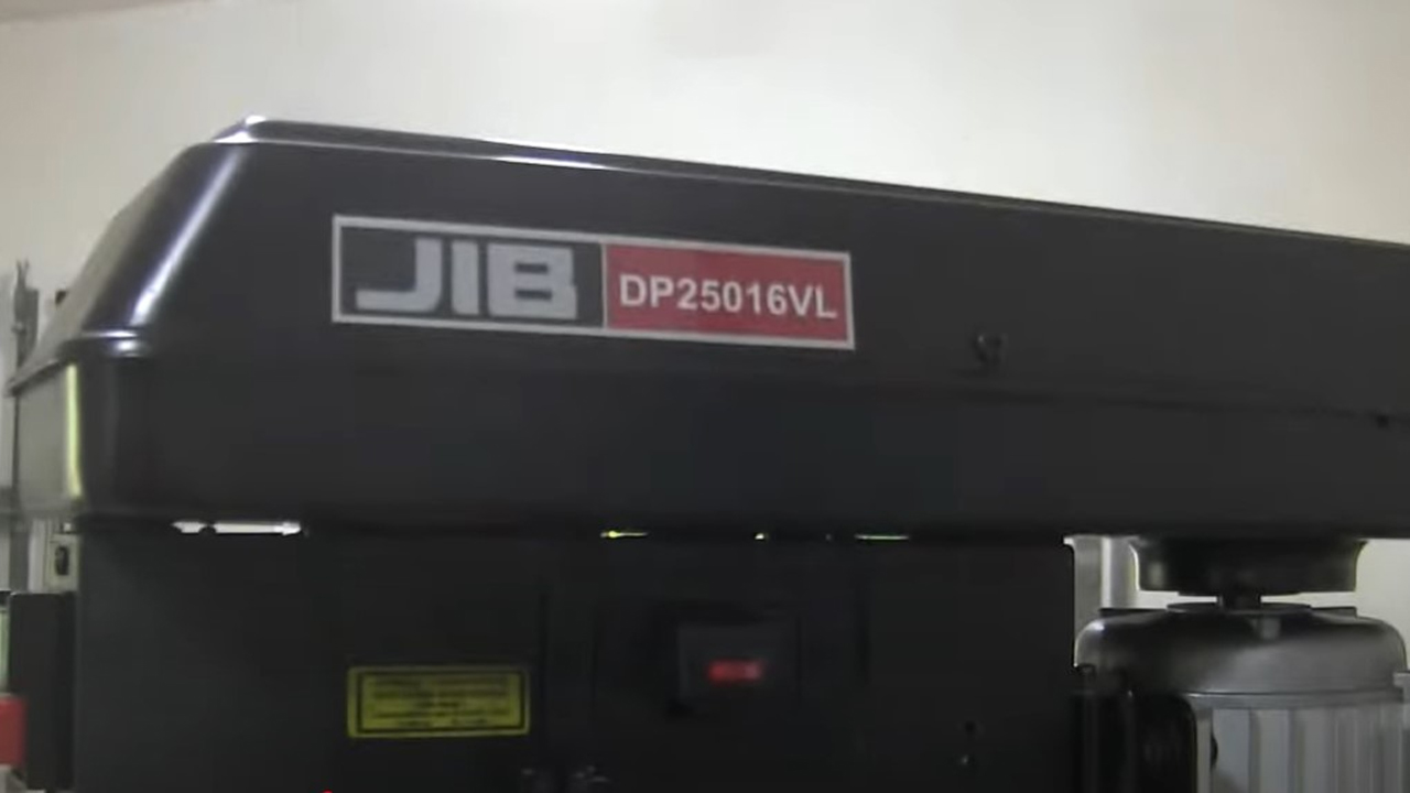 Сверлильный станок JIB 250 16VL