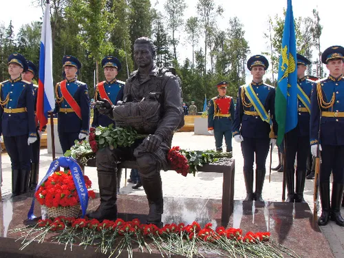 Открытие памятника генералу В.Ф. Маргелову