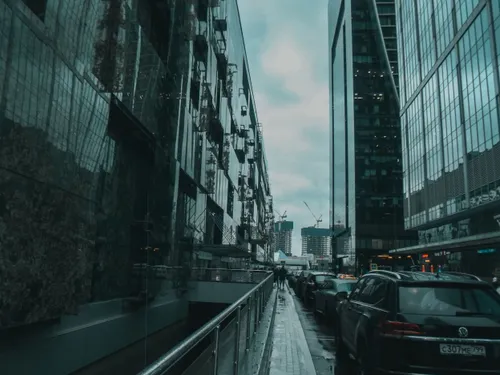 Мрачные улицы города