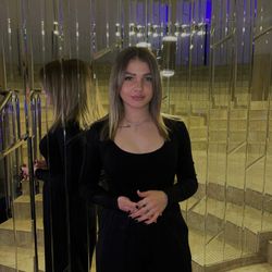 Александра Маташова