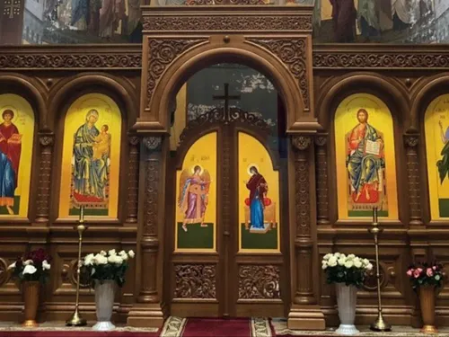 Иконостасы