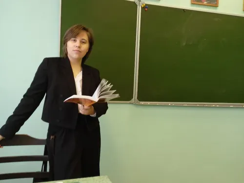 Преподаю