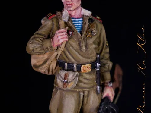 "Советский морской пехотинец 1943-45 гг." 