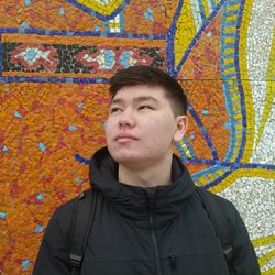 Алишер Турсун