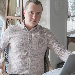 Андрей Титов